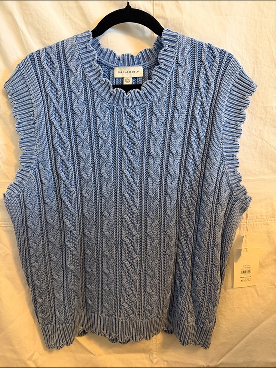 Free Assembly Sweaters - Free Assembly Women's Cable-Knit Sleeveless Sweater - Light Blue